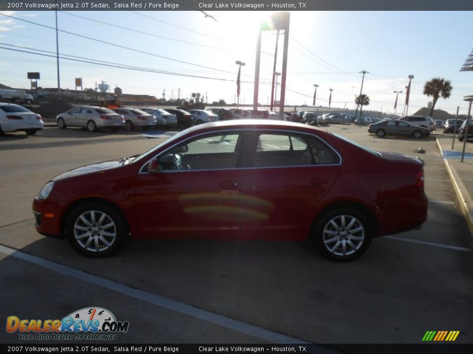 2007 Volkswagen Jetta 2.0T Sedan Salsa Red / Pure Beige Photo #4