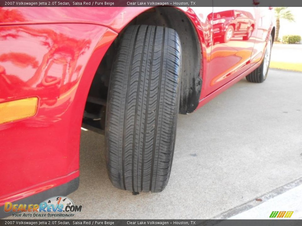 2007 Volkswagen Jetta 2.0T Sedan Salsa Red / Pure Beige Photo #12