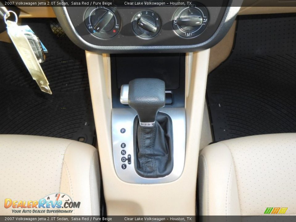 2007 Volkswagen Jetta 2.0T Sedan Salsa Red / Pure Beige Photo #24