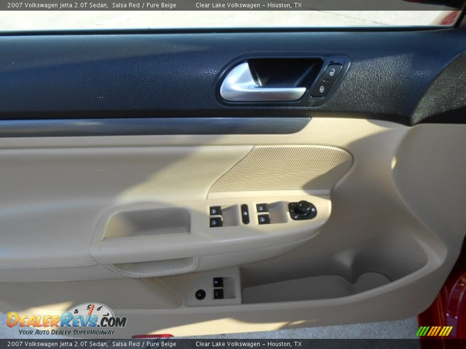 2007 Volkswagen Jetta 2.0T Sedan Salsa Red / Pure Beige Photo #32