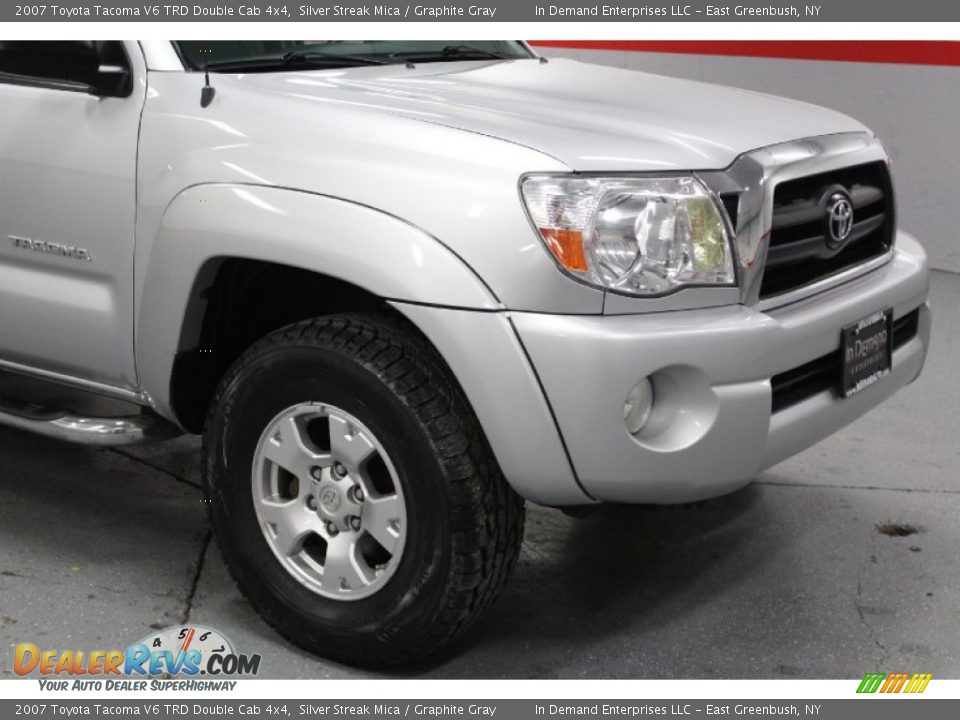 2007 Toyota Tacoma V6 TRD Double Cab 4x4 Silver Streak Mica / Graphite Gray Photo #17