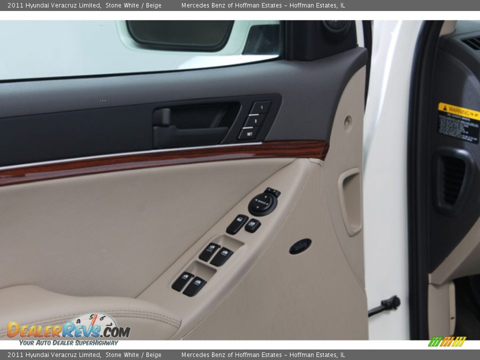 2011 Hyundai Veracruz Limited Stone White / Beige Photo #17