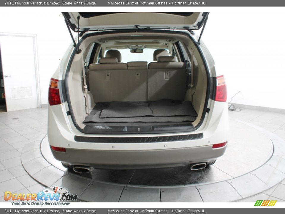 2011 Hyundai Veracruz Limited Stone White / Beige Photo #24
