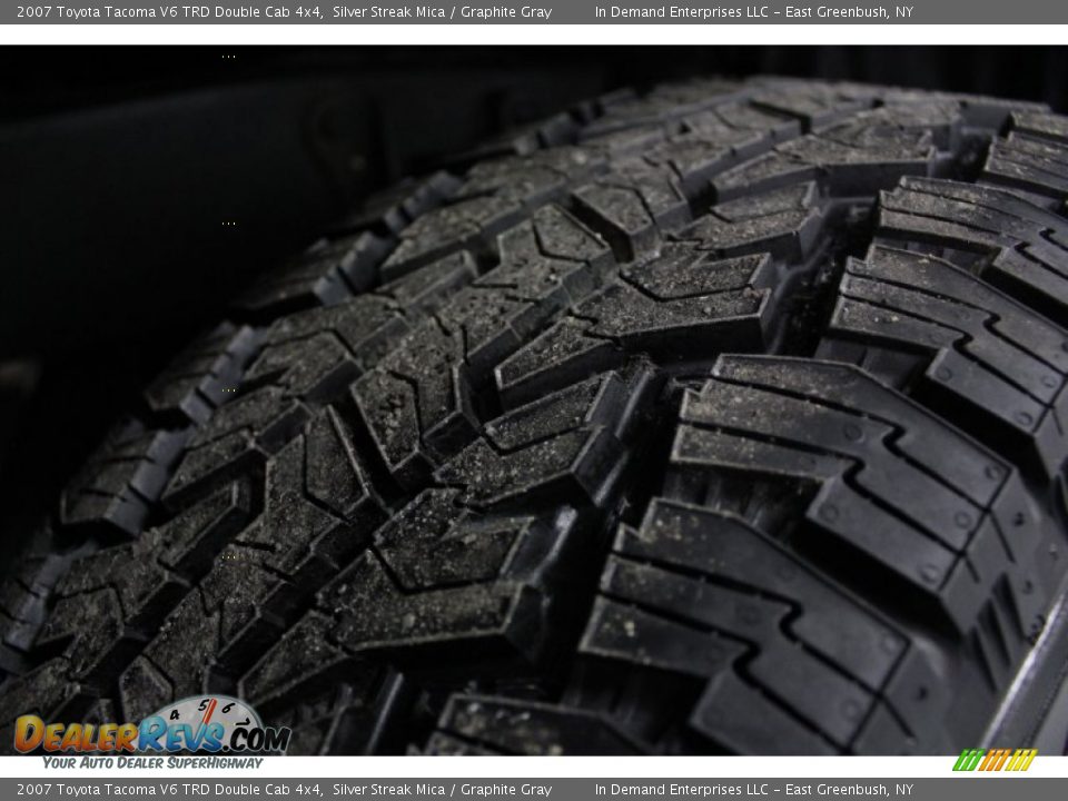 2007 Toyota Tacoma V6 TRD Double Cab 4x4 Silver Streak Mica / Graphite Gray Photo #32