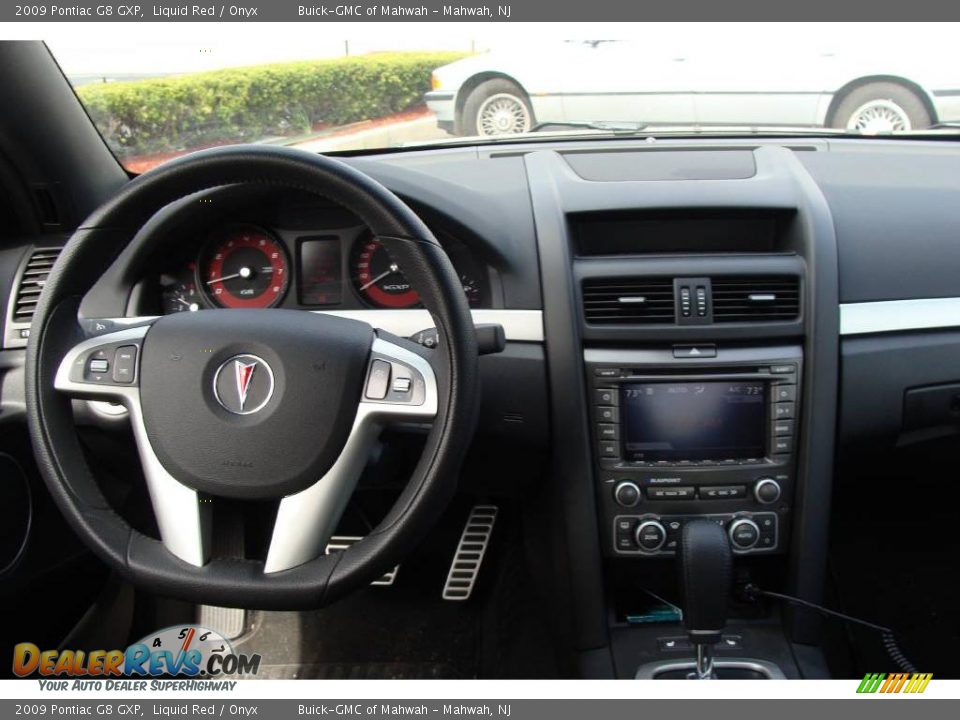 2009 Pontiac G8 GXP Liquid Red / Onyx Photo #18