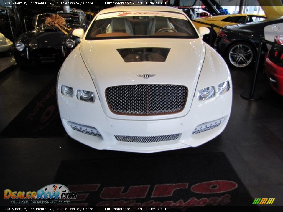 2006 Bentley Continental GT Glacier White / Ochre Photo #2
