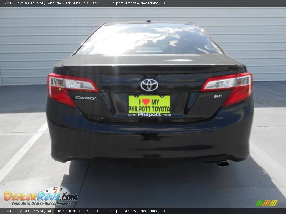 2013 Toyota Camry SE Attitude Black Metallic / Black Photo #5