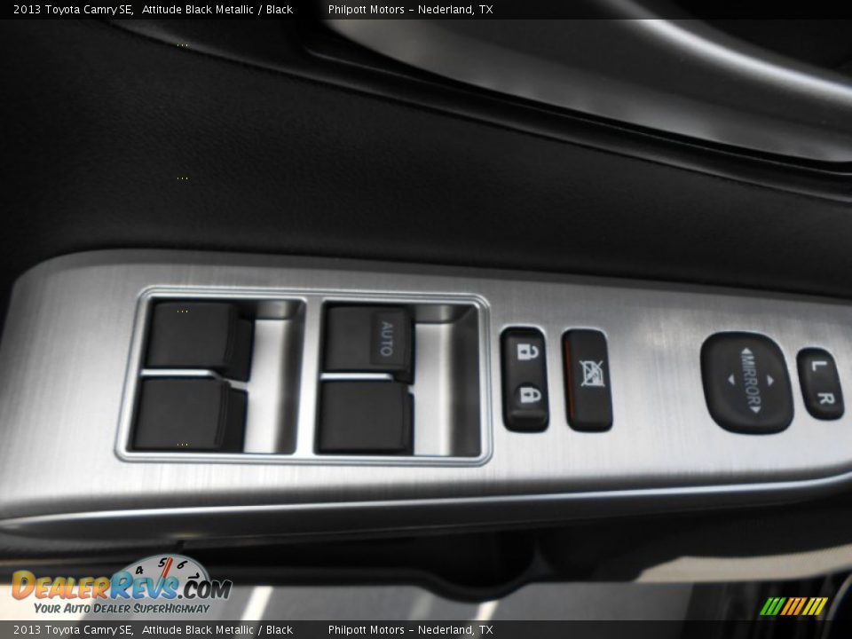 2013 Toyota Camry SE Attitude Black Metallic / Black Photo #22