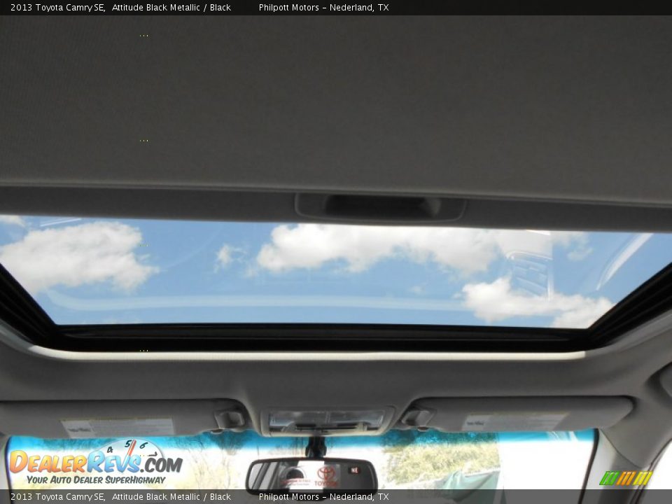 2013 Toyota Camry SE Attitude Black Metallic / Black Photo #25