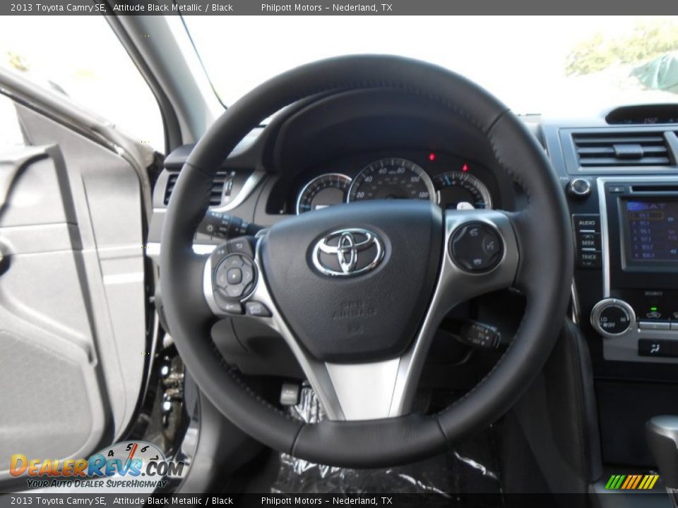 2013 Toyota Camry SE Attitude Black Metallic / Black Photo #32