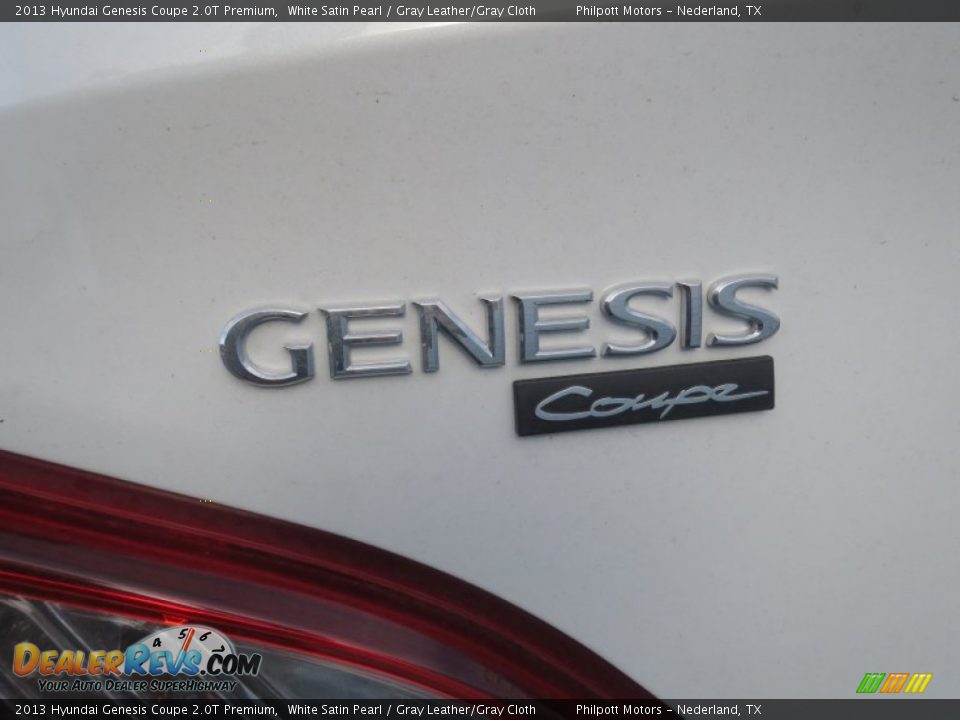 2013 Hyundai Genesis Coupe 2.0T Premium White Satin Pearl / Gray Leather/Gray Cloth Photo #14