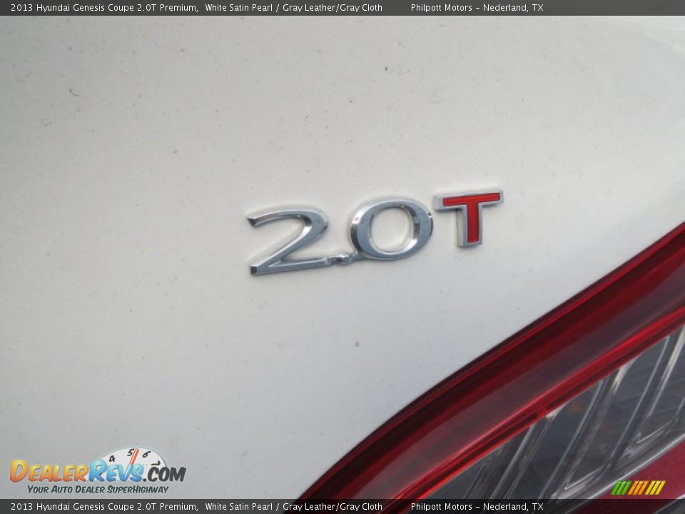 2013 Hyundai Genesis Coupe 2.0T Premium White Satin Pearl / Gray Leather/Gray Cloth Photo #15
