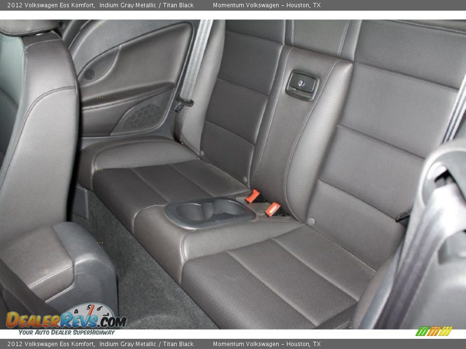 Rear Seat of 2012 Volkswagen Eos Komfort Photo #29