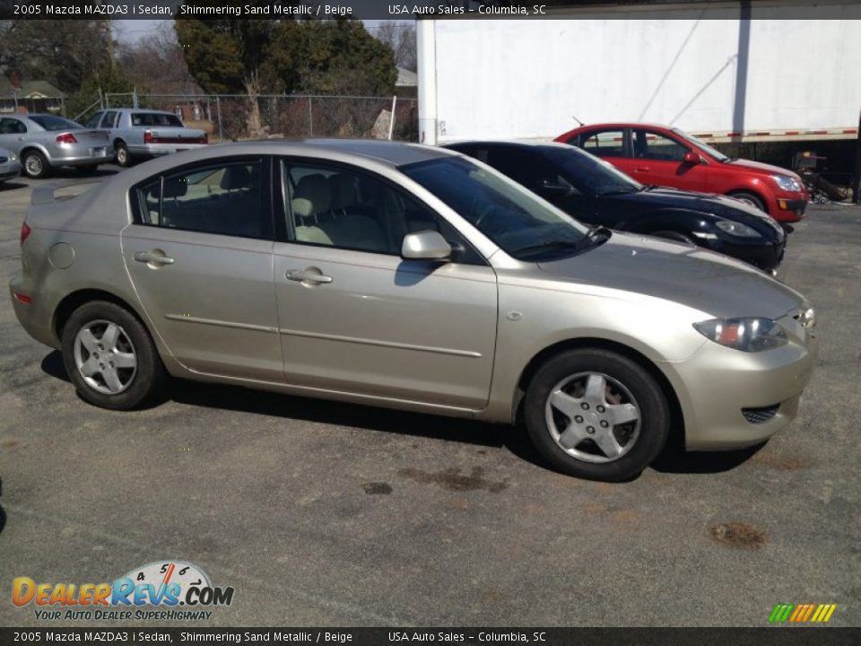 Shimmering Sand Metallic 2005 Mazda MAZDA3 i Sedan Photo #4
