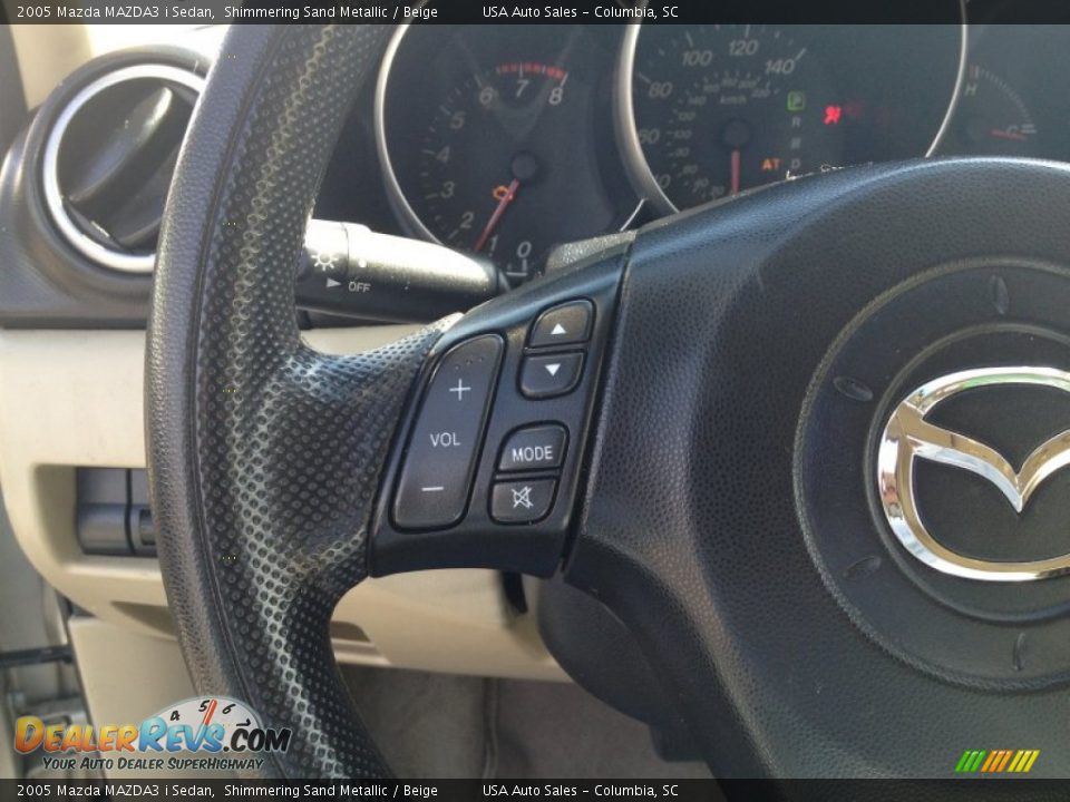 2005 Mazda MAZDA3 i Sedan Shimmering Sand Metallic / Beige Photo #16