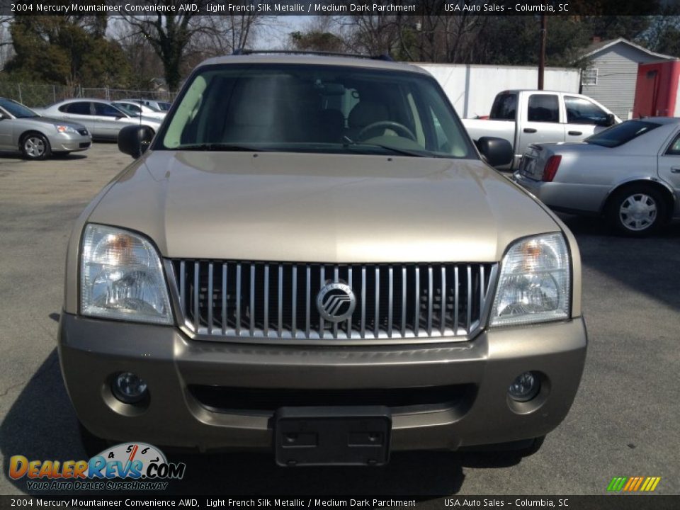 2004 Mercury Mountaineer Convenience AWD Light French Silk Metallic / Medium Dark Parchment Photo #1