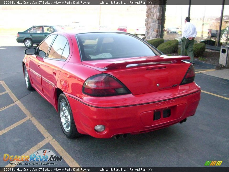 2004 Pontiac Grand Am GT Sedan Victory Red / Dark Pewter Photo #10