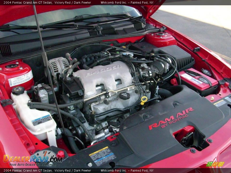 2004 Pontiac Grand Am GT Sedan Victory Red / Dark Pewter Photo #27