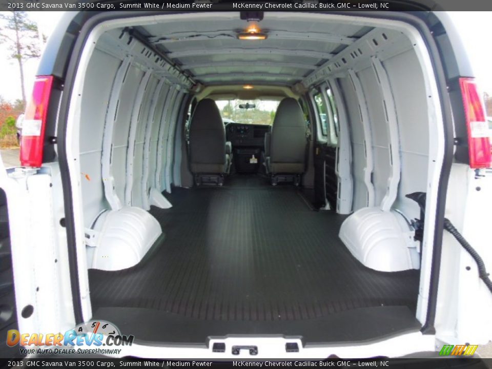 2013 GMC Savana Van 3500 Cargo Summit White / Medium Pewter Photo #16