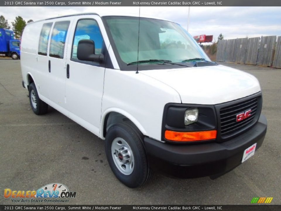 2013 GMC Savana Van 2500 Cargo Summit White / Medium Pewter Photo #2
