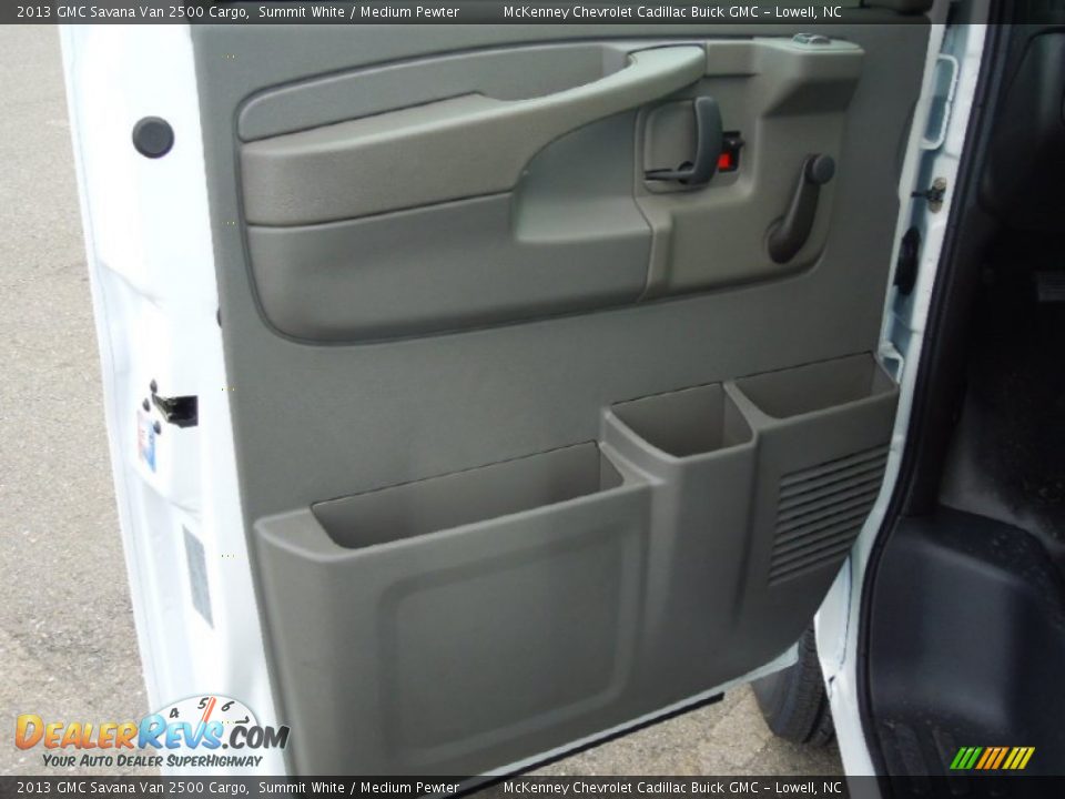 2013 GMC Savana Van 2500 Cargo Summit White / Medium Pewter Photo #9