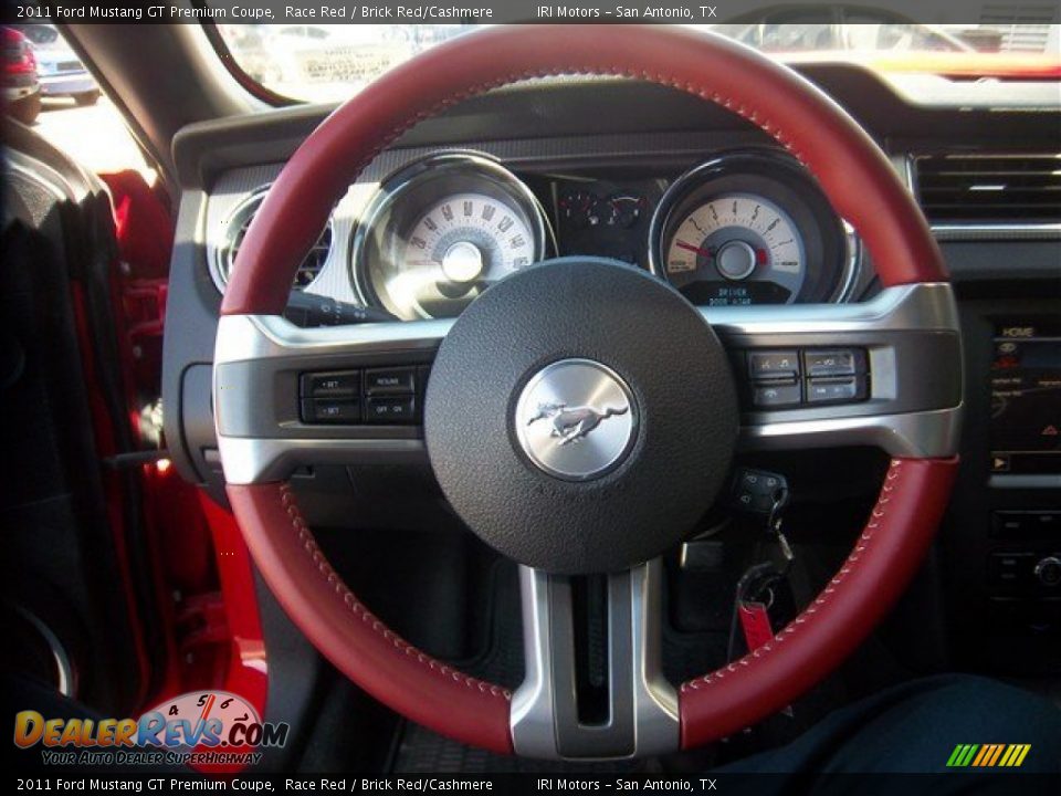 2011 Ford Mustang GT Premium Coupe Steering Wheel Photo #18