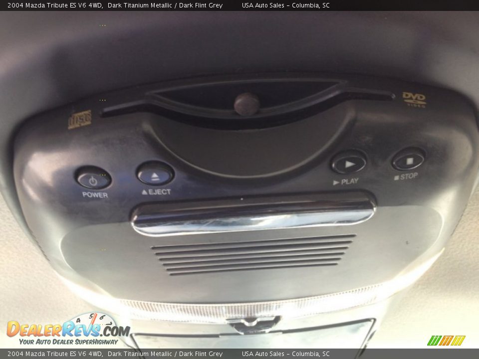 Entertainment System of 2004 Mazda Tribute ES V6 4WD Photo #18