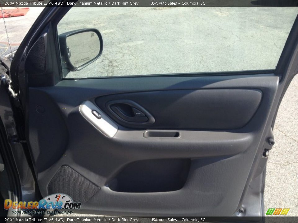 Door Panel of 2004 Mazda Tribute ES V6 4WD Photo #20