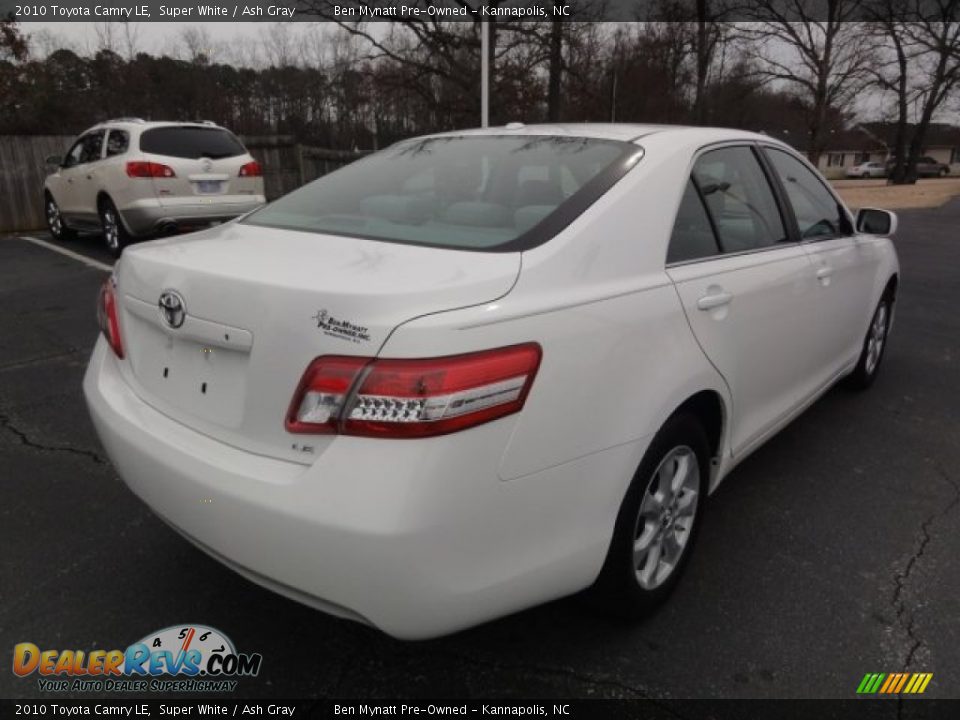2010 Toyota Camry LE Super White / Ash Gray Photo #5