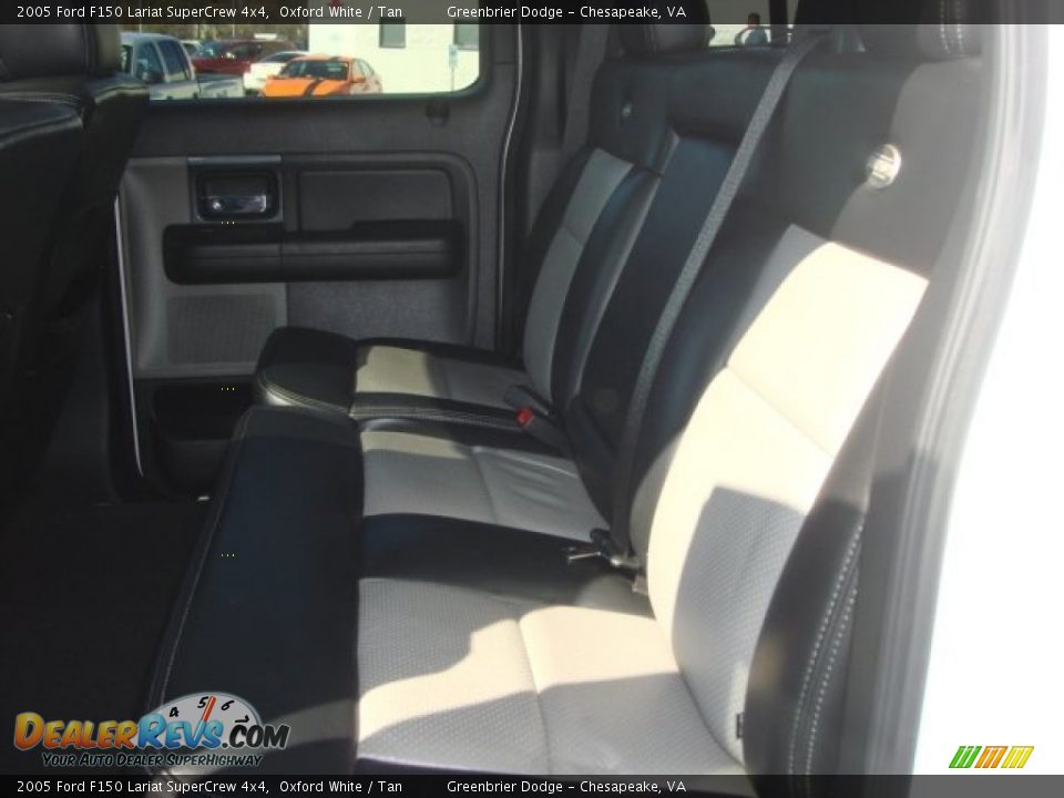 2005 Ford F150 Lariat SuperCrew 4x4 Oxford White / Tan Photo #14