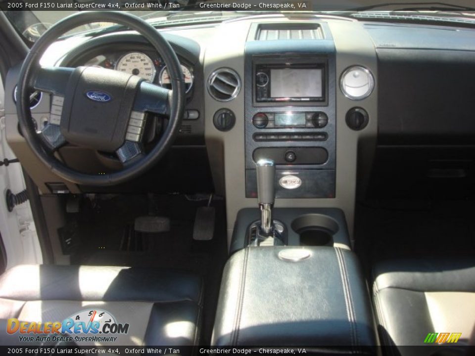 2005 Ford F150 Lariat SuperCrew 4x4 Oxford White / Tan Photo #18