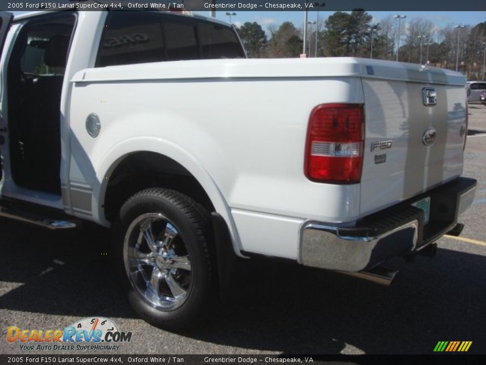 2005 Ford F150 Lariat SuperCrew 4x4 Oxford White / Tan Photo #21