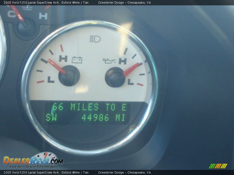 2005 Ford F150 Lariat SuperCrew 4x4 Oxford White / Tan Photo #29