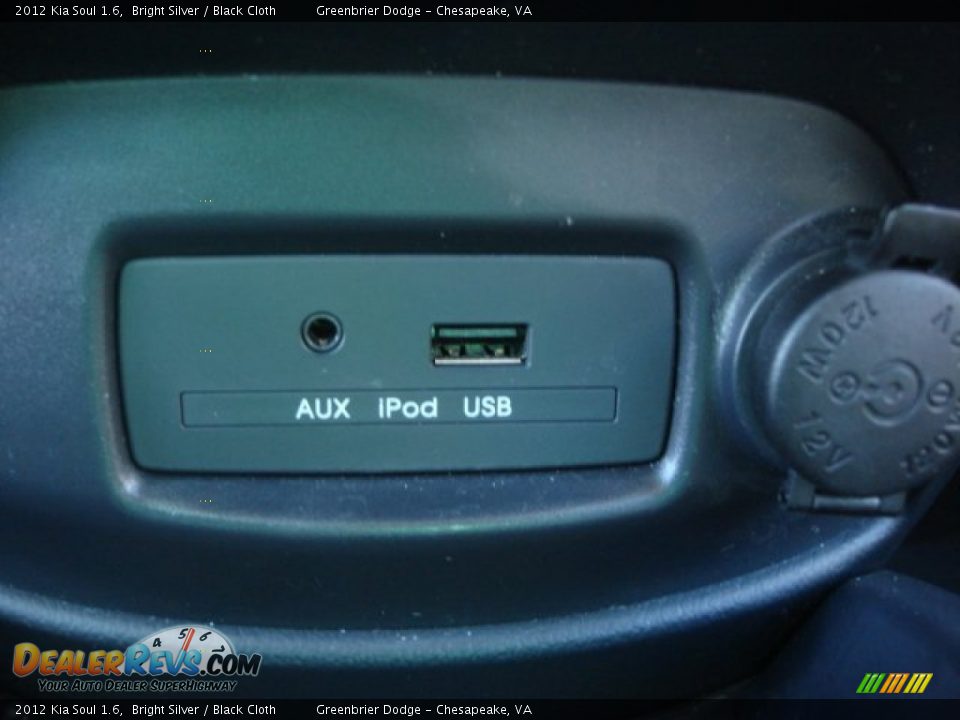 2012 Kia Soul 1.6 Bright Silver / Black Cloth Photo #17
