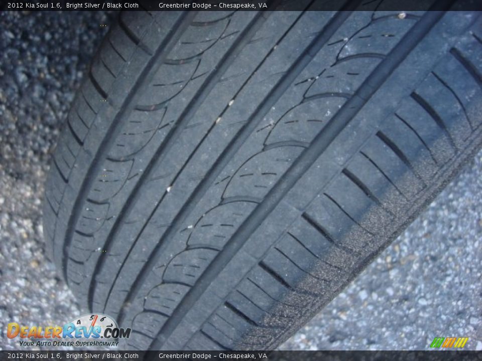 2012 Kia Soul 1.6 Bright Silver / Black Cloth Photo #21
