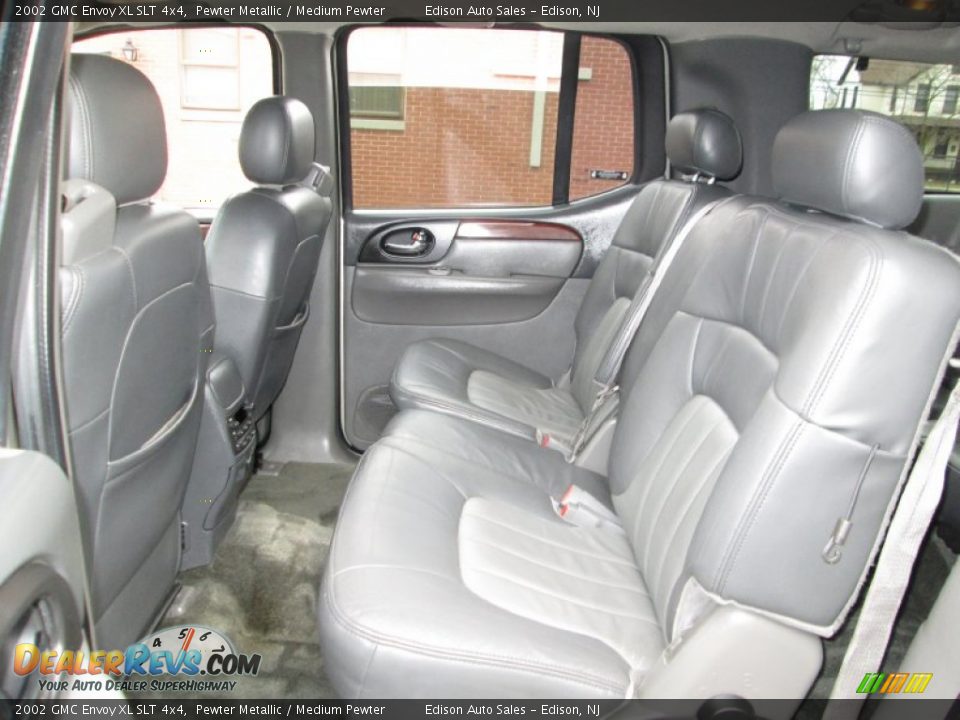Rear Seat of 2002 GMC Envoy XL SLT 4x4 Photo #17