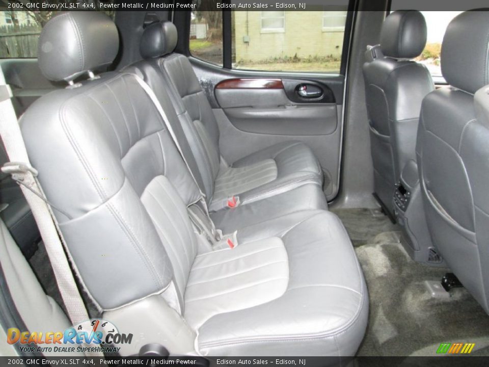 Rear Seat of 2002 GMC Envoy XL SLT 4x4 Photo #18