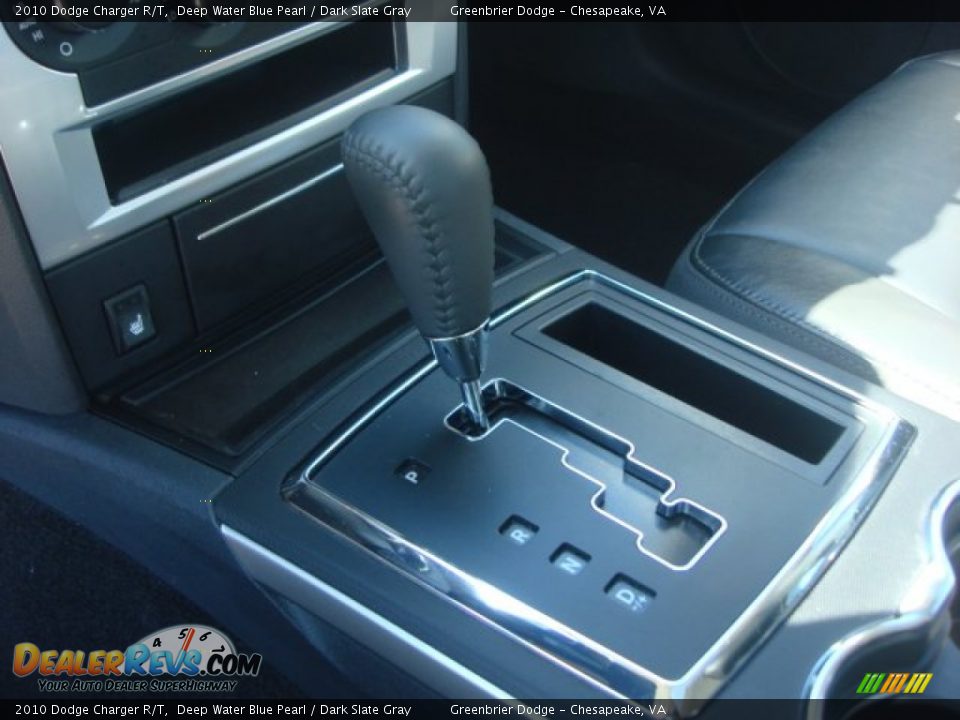 2010 Dodge Charger R/T Shifter Photo #19