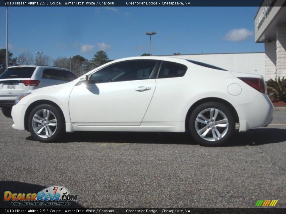 2010 Nissan Altima 2.5 S Coupe Winter Frost White / Charcoal Photo #3