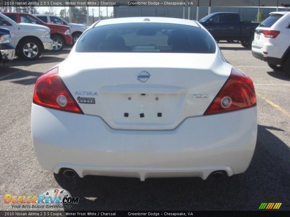2010 Nissan Altima 2.5 S Coupe Winter Frost White / Charcoal Photo #5