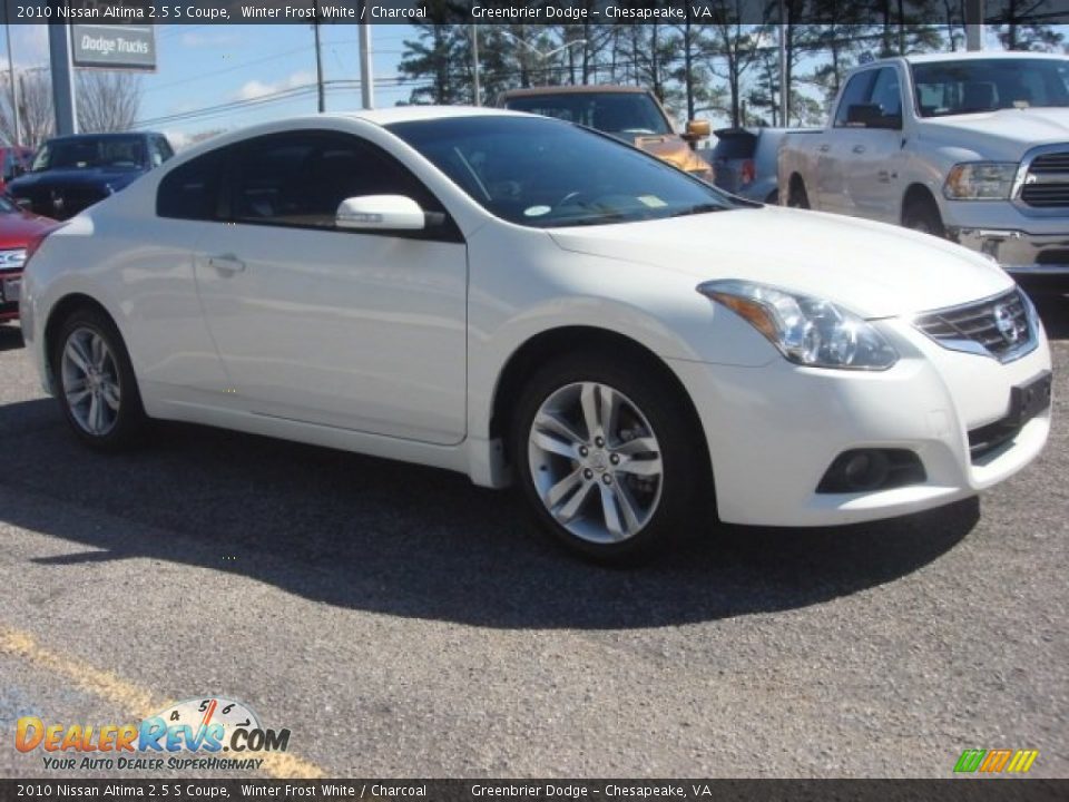2010 Nissan Altima 2.5 S Coupe Winter Frost White / Charcoal Photo #8