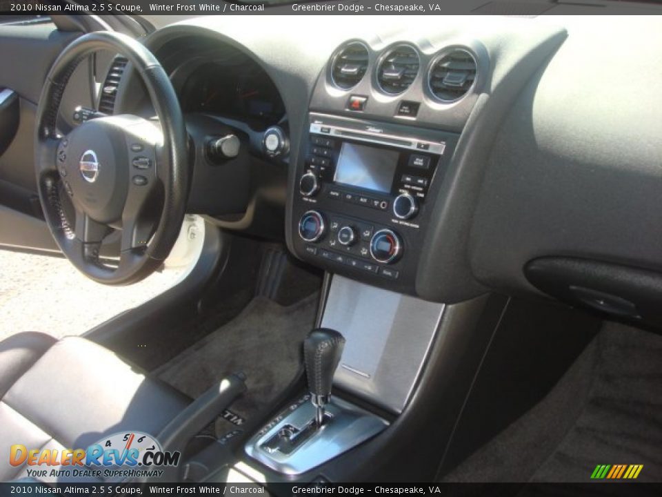 2010 Nissan Altima 2.5 S Coupe Winter Frost White / Charcoal Photo #14