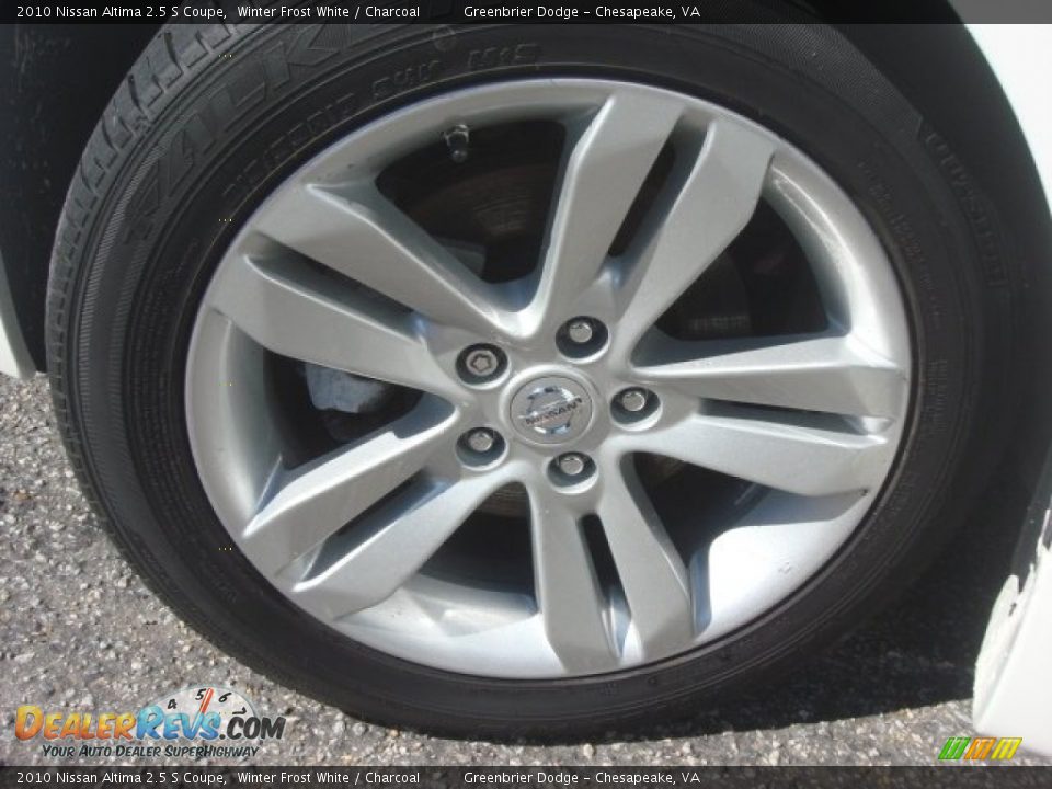 2010 Nissan Altima 2.5 S Coupe Winter Frost White / Charcoal Photo #27