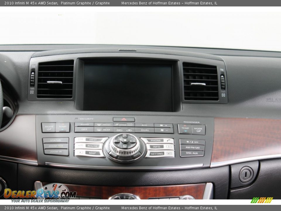 Controls of 2010 Infiniti M 45x AWD Sedan Photo #10