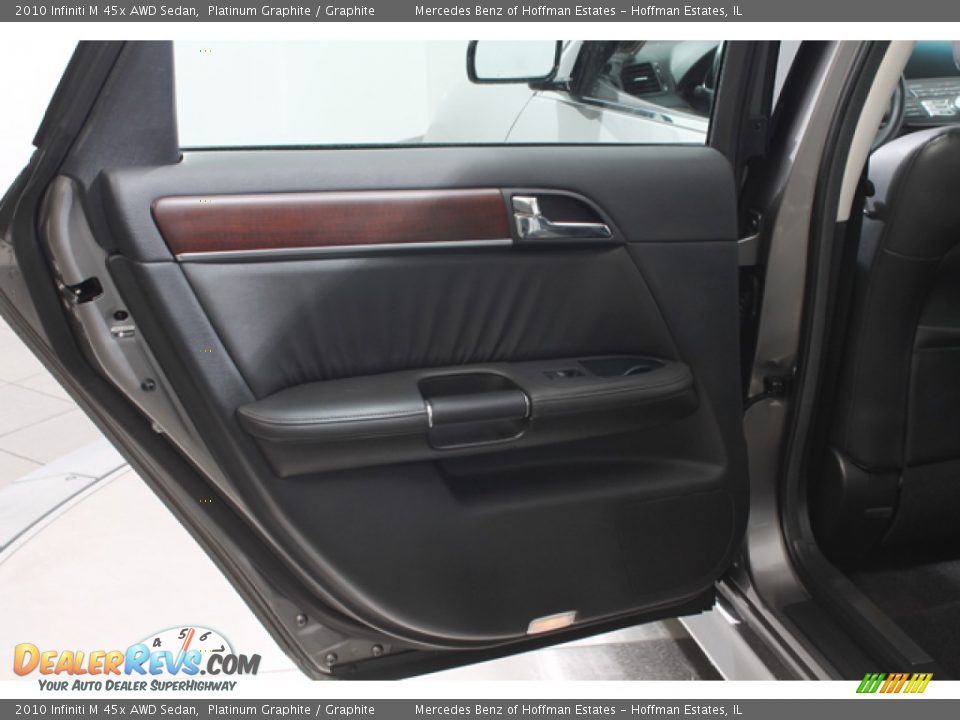 Door Panel of 2010 Infiniti M 45x AWD Sedan Photo #15
