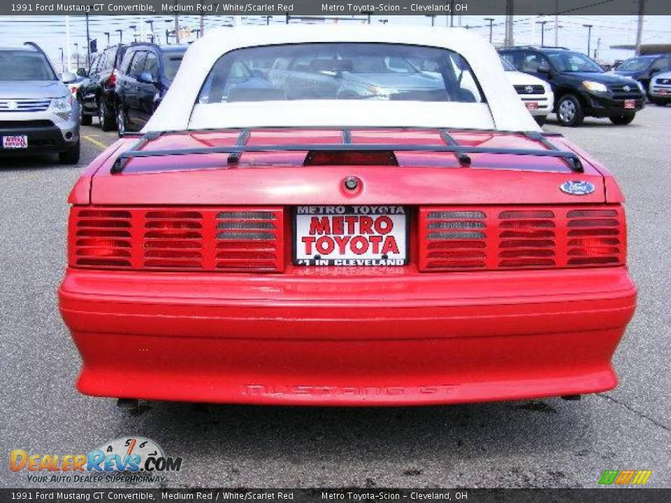 1991 Ford Mustang GT Convertible Medium Red / White/Scarlet Red Photo #4