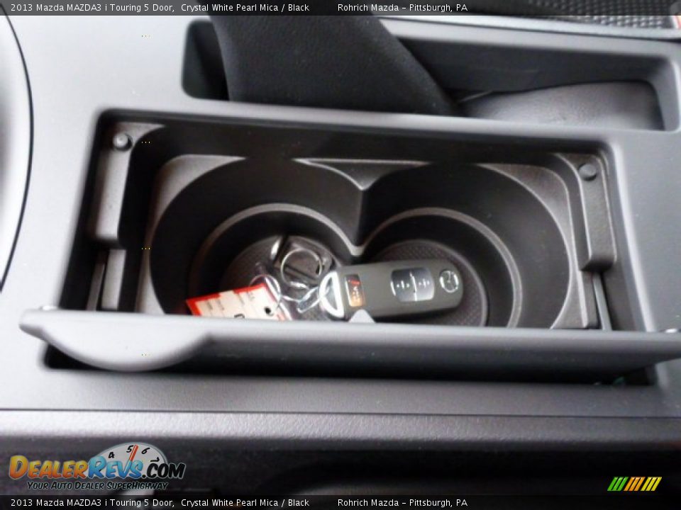 2013 Mazda MAZDA3 i Touring 5 Door Crystal White Pearl Mica / Black Photo #17