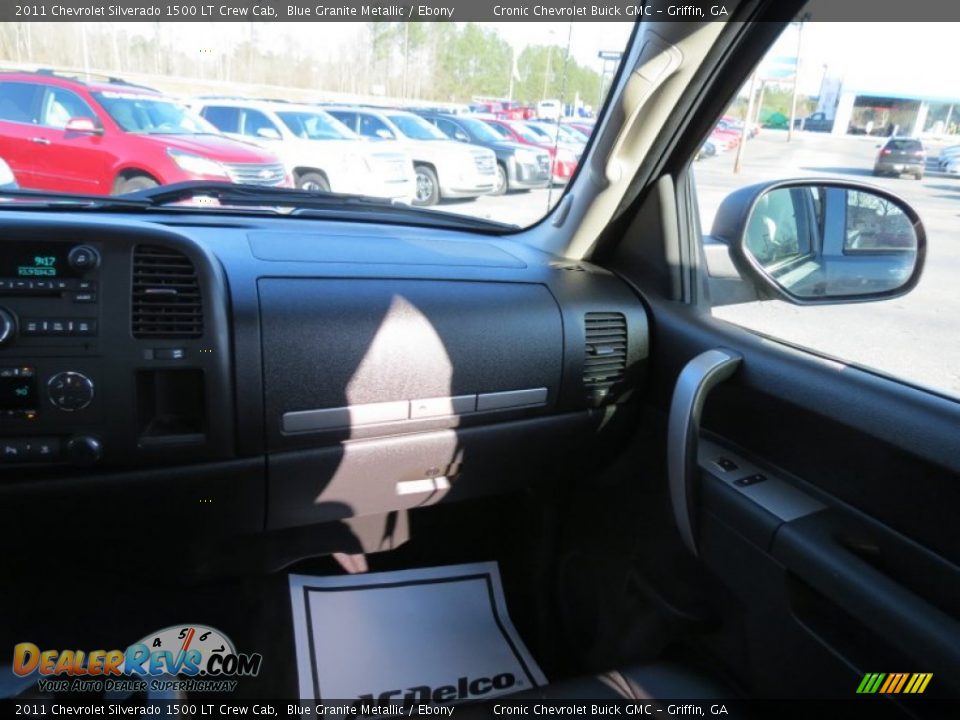 2011 Chevrolet Silverado 1500 LT Crew Cab Blue Granite Metallic / Ebony Photo #16