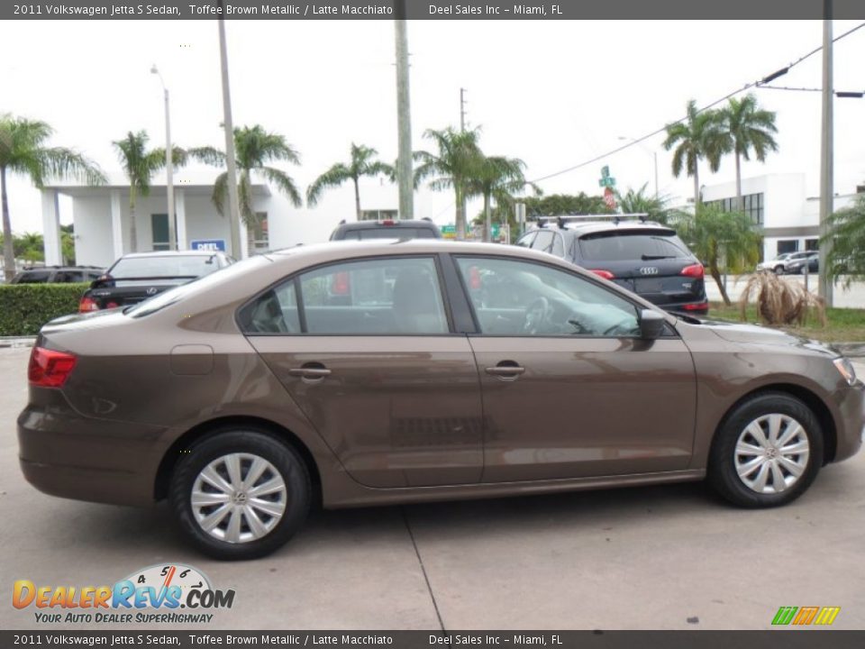 2011 Volkswagen Jetta S Sedan Toffee Brown Metallic / Latte Macchiato Photo #6