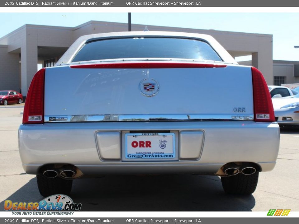2009 Cadillac DTS Radiant Silver / Titanium/Dark Titanium Photo #8
